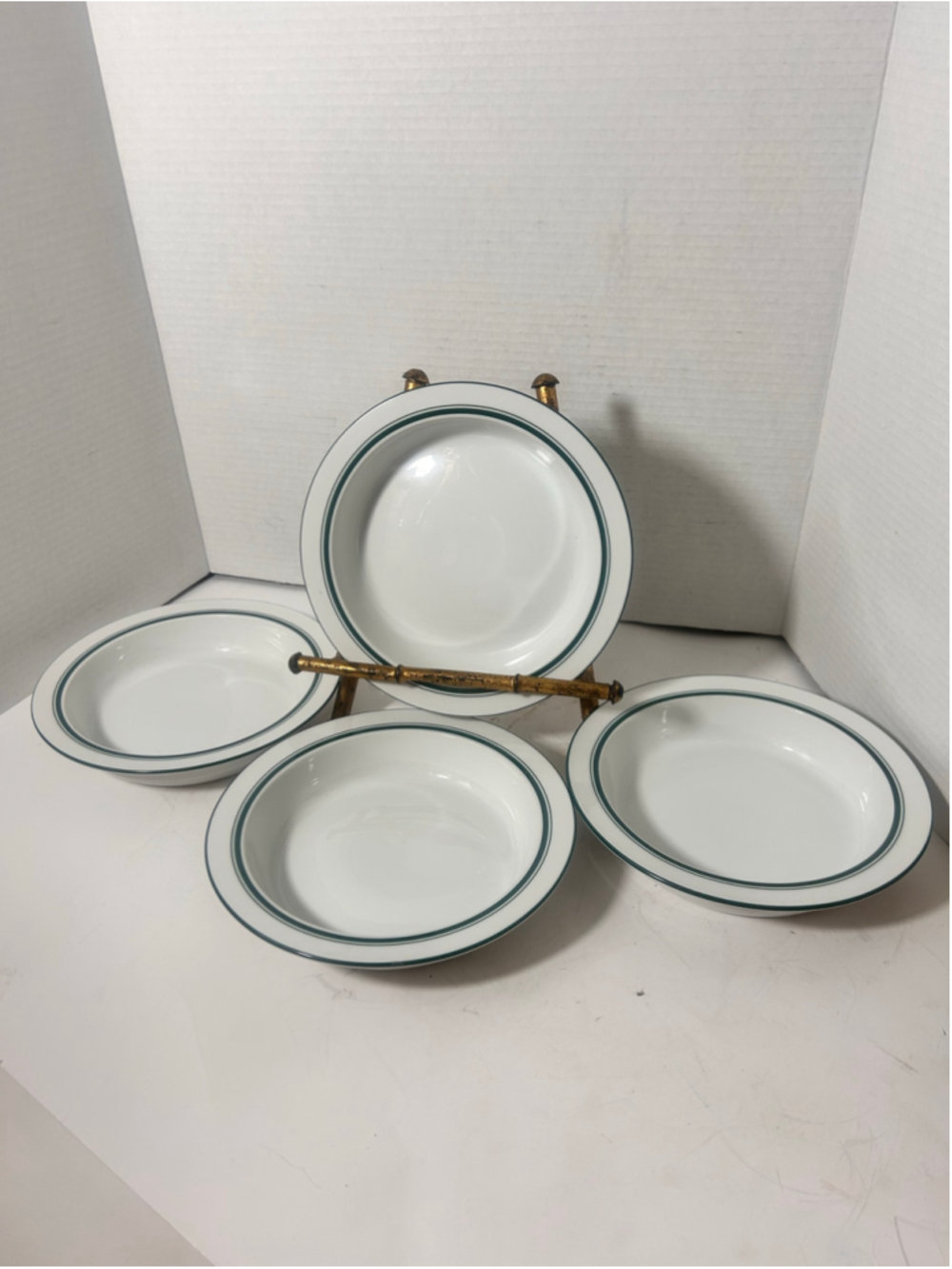 Dansk Bistro Dinnerware Set of 4 Bowls Flat Rim Green 8.5"Wx1.5"H - Picture 1 of 4